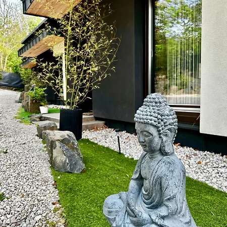 Buddha Garden Daire Balatonakarattya