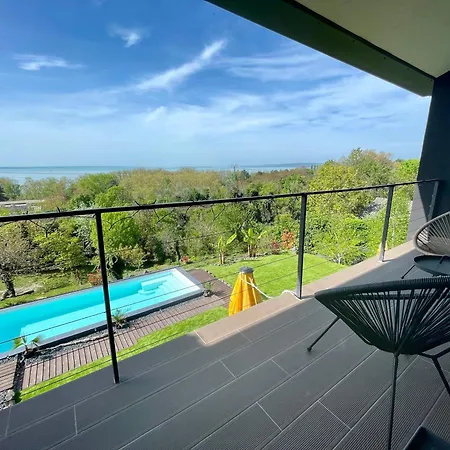 Buddha Garden Apartman Balatonakarattya