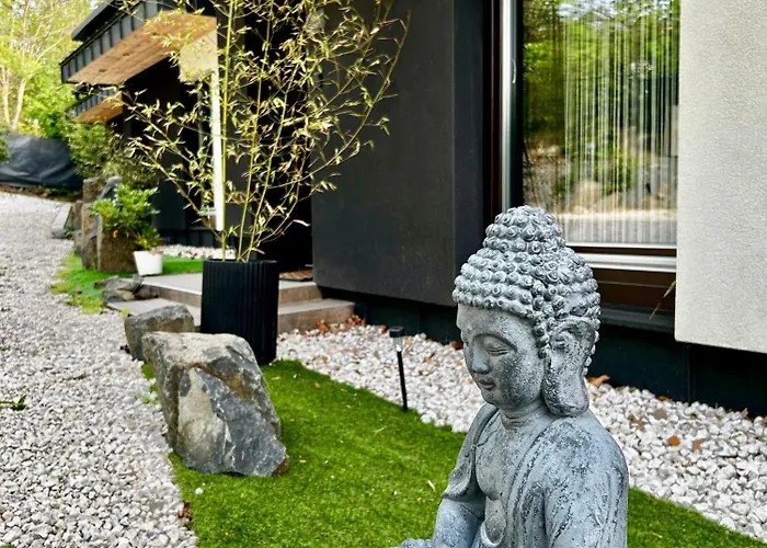 Buddha Garden Appartement Balatonakarattya